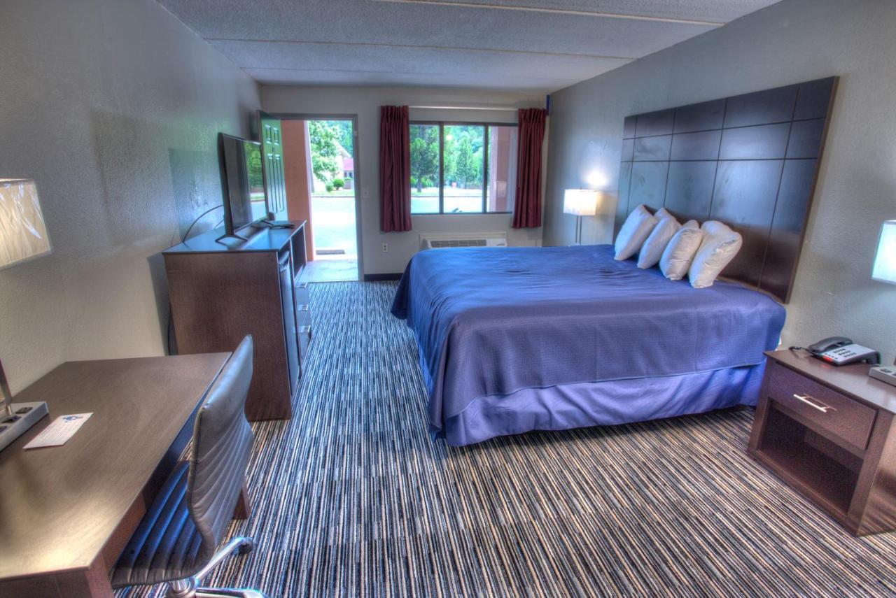 Budgetel Inn And Suites Plus Helen Ngoại thất bức ảnh