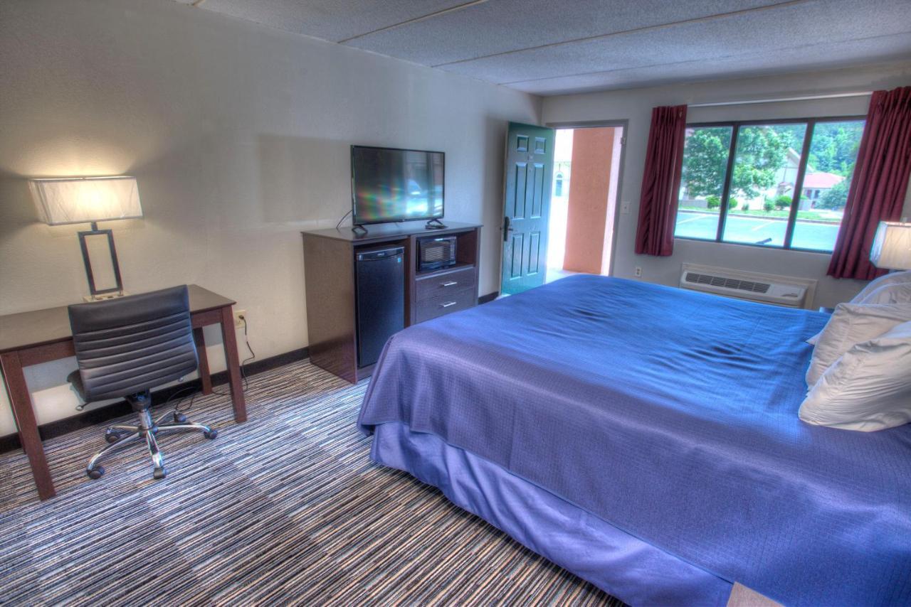 Budgetel Inn And Suites Plus Helen Ngoại thất bức ảnh