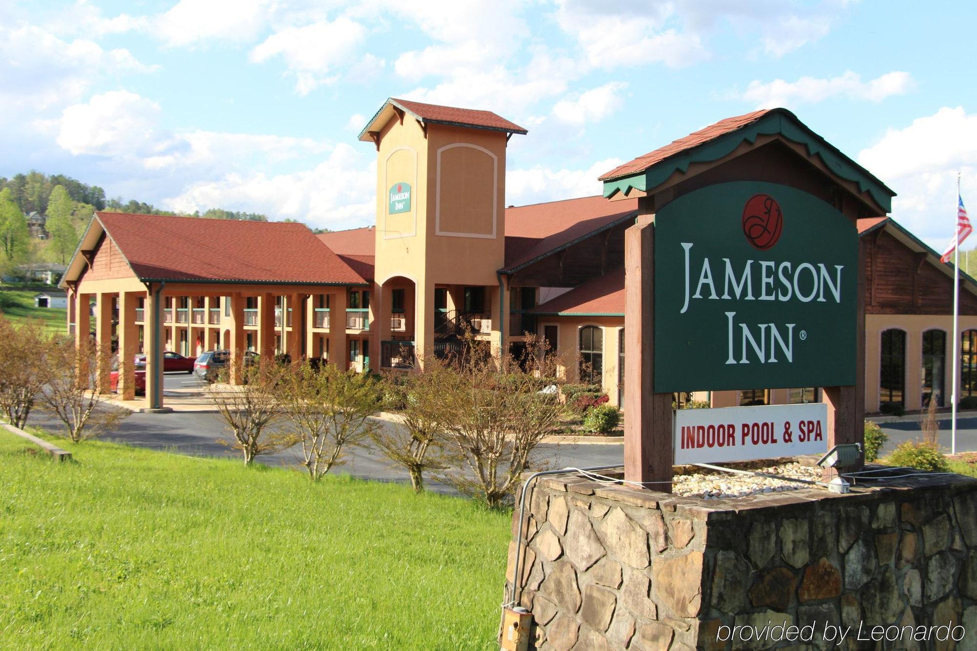 Budgetel Inn And Suites Plus Helen Ngoại thất bức ảnh